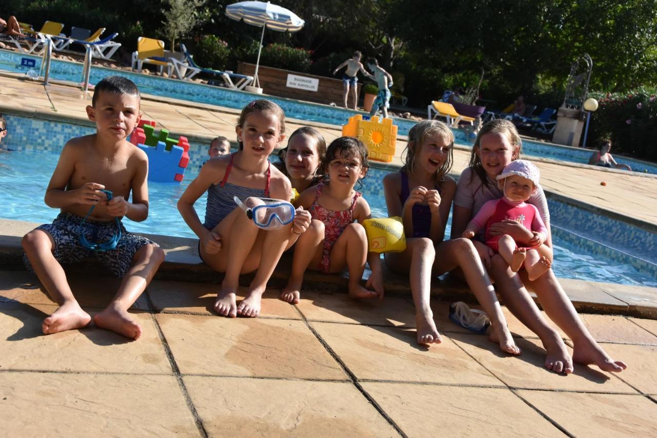 Résidence Vacances Fontenelle Raphèle Esterno foto